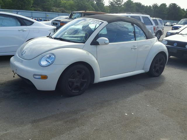 3VWCD31Y95M311077 - 2005 VOLKSWAGEN NEW BEETLE Krem foto 2
