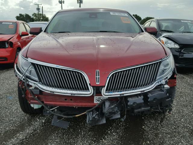 1LNHL9EK4EG608980 - 2014 LINCOLN MKS RED photo 9