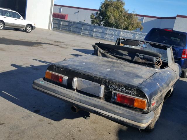 AR115410004988 - 1978 ALFA ROMEO SPIDER BLACK photo 4