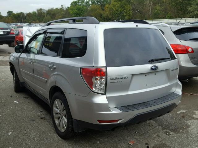 JF2SHBDC6BH730843 - 2011 SUBARU FORESTER 2 SILVER photo 3