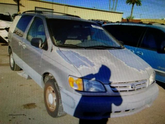 4T3ZF13CX1U378793 - 2001 TOYOTA SIENNA LE SILVER photo 1