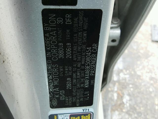 KNAFX4A69E5080454 - 2014 KIA FORTE LX SILVER photo 10