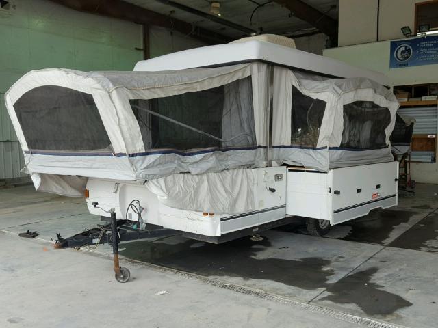 4CP681H1037234108 - 2003 COLE CAMPER WHITE photo 2