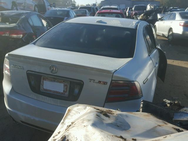 19UUA76547A000812 - 2007 ACURA TL TYPE S WHITE photo 4