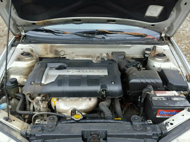 KMHDN56DX5U157721 - 2005 HYUNDAI ELANTRA GL SILVER photo 7