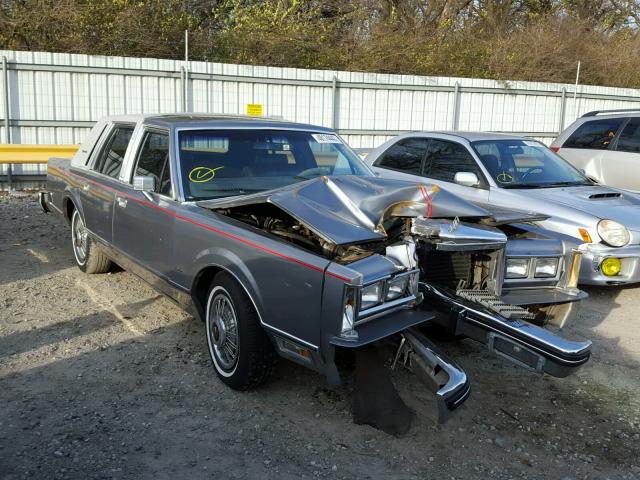 1LNBP96F5EY610338 - 1984 LINCOLN TOWN CAR SILVER photo 1