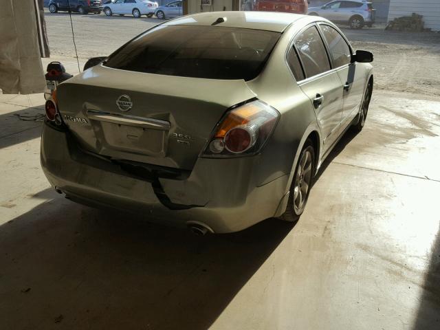 1N4BL21E78N543811 - 2008 NISSAN ALTIMA 3.5 GREEN photo 4