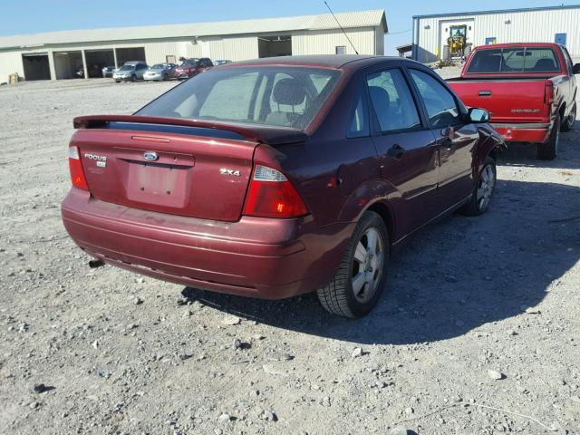 1FAHP34N46W178432 - 2006 FORD FOCUS ZX4 BURGUNDY photo 4