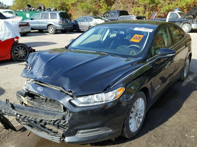 3FA6P0LU6GR402609 - 2016 FORD FUSION SE BLACK photo 2