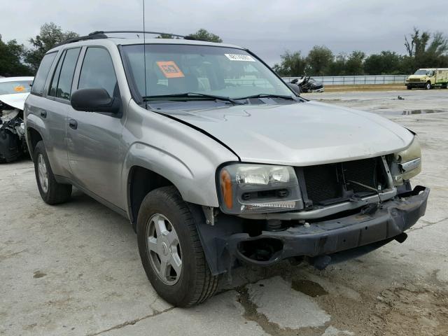 1GNDS13S032186461 - 2003 CHEVROLET TRAILBLAZE GRAY photo 1