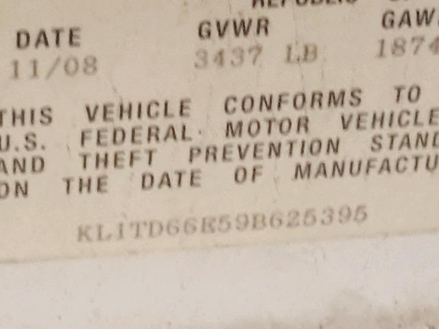 KL1TD66E59B625395 - 2009 CHEVROLET AVEO LS WHITE photo 10