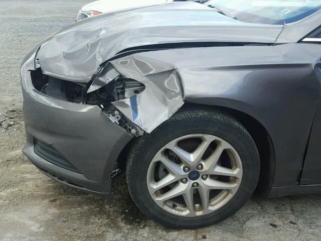 1FA6P0H71E5376827 - 2014 FORD FUSION SE GRAY photo 9