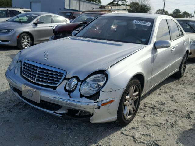 WDBUF65J53A131412 - 2003 MERCEDES-BENZ E 320 SILVER photo 2