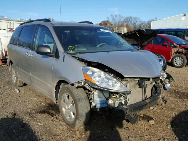 5TDZK23C19S258038 - 2009 TOYOTA SIENNA SILVER photo 1