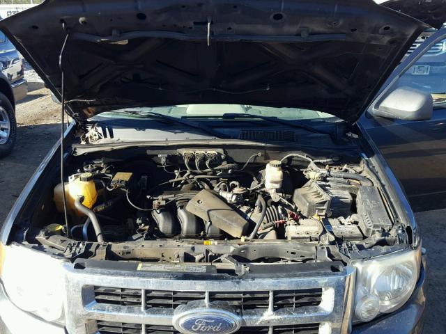 1FMCU93168KE63413 - 2008 FORD ESCAPE XLT CHARCOAL photo 7