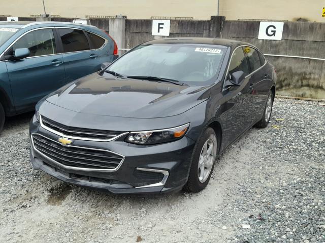 1G1ZB5ST9HF139275 - 2017 CHEVROLET MALIBU LS ნაცრისფერი ფოტო 2