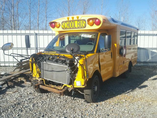 1GBHG31C991174136 - 2010 CHEVROLET EXPRESS G3 YELLOW photo 2