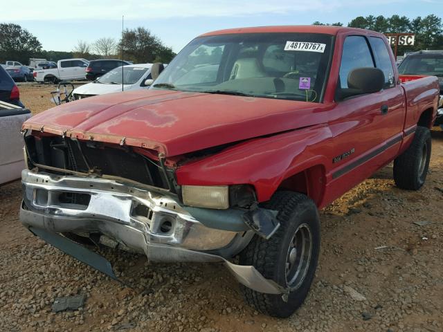 3B7HF13Y3WG192365 - 1998 DODGE RAM 1500 RED photo 2