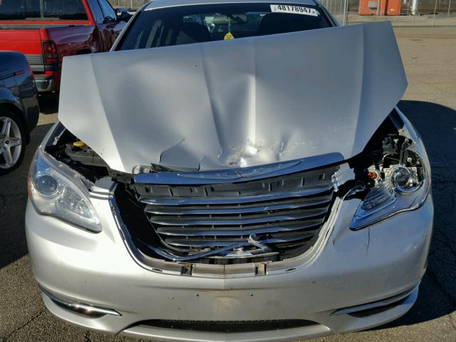 1C3CCBAB1CN127707 - 2012 CHRYSLER 200 LX SILVER photo 9