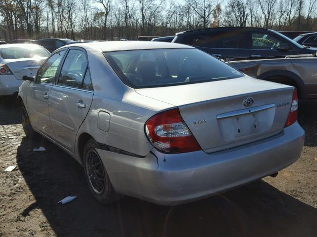 4T1BE32K14U343999 - 2004 TOYOTA CAMRY LE SILVER photo 3