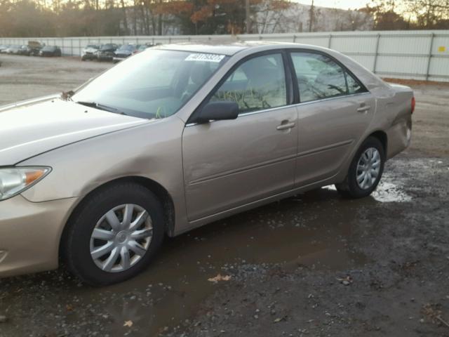 4T1BE32K25U630401 - 2005 TOYOTA CAMRY LE BEIGE photo 9