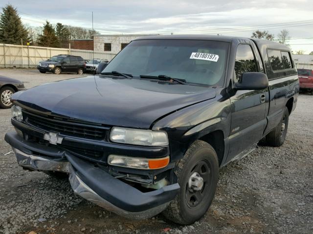 1GCEC14W42Z101249 - 2002 CHEVROLET SILVERADO BLACK photo 2