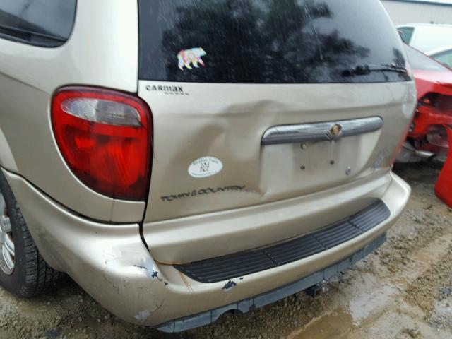2A4GP54L06R747618 - 2006 CHRYSLER TOWN & COU GOLD photo 9