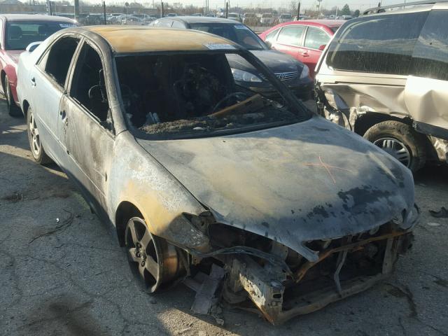 JTDBE32K920086129 - 2002 TOYOTA CAMRY LE 灰色 照片 1