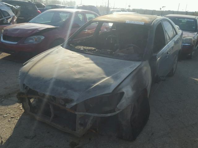 JTDBE32K920086129 - 2002 TOYOTA CAMRY LE 灰色 照片 2