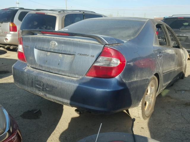 JTDBE32K920086129 - 2002 TOYOTA CAMRY LE GRAY photo 4