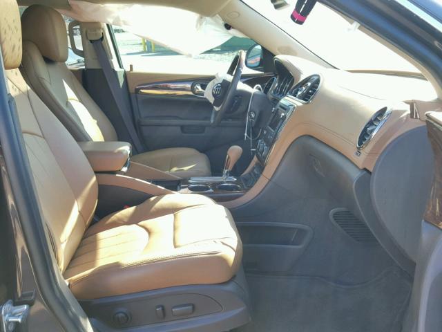 5GAKRCKD3HJ128109 - 2017 BUICK ENCLAVE ყავისფერი ფოტო 5