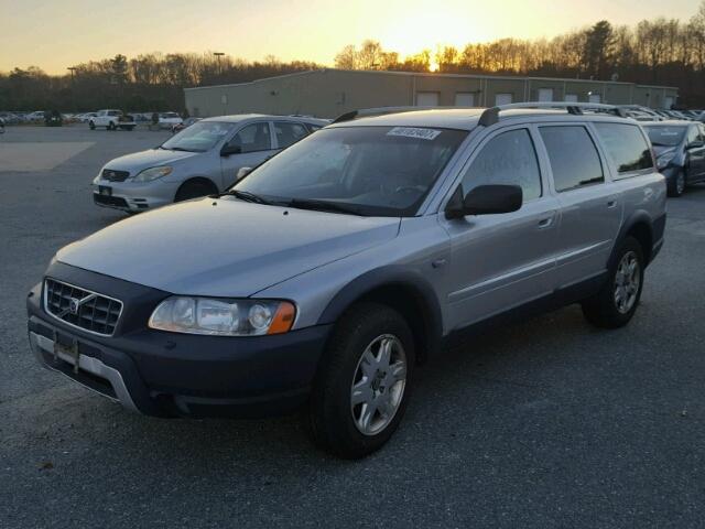 YV4SZ592361235802 - 2006 VOLVO XC70 SILVER photo 2