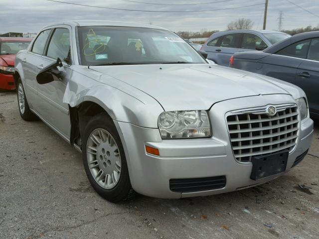 2C3JA43R85H627104 - 2005 CHRYSLER 300 SILVER photo 1