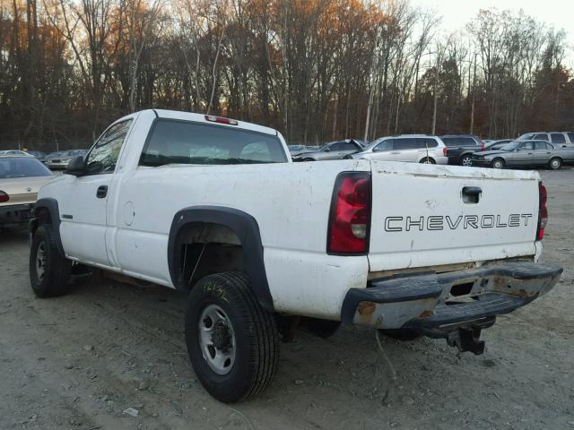 1GCHC24U14E392336 - 2004 CHEVROLET SILVERADO WHITE photo 3