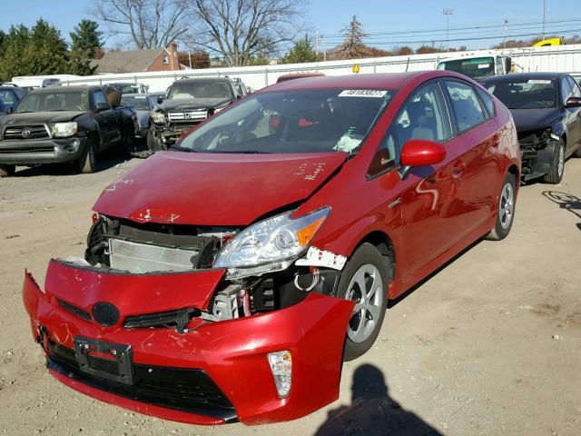 JTDKN3DU0E0367870 - 2014 TOYOTA PRIUS RED photo 2