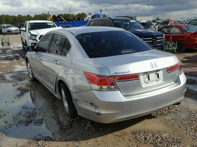 1HGCP2F61BA061727 - 2011 HONDA ACCORD SE SILVER photo 3