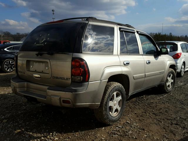 1GNDT13S722329871 - 2002 CHEVROLET TRAILBLAZE BEIGE photo 4