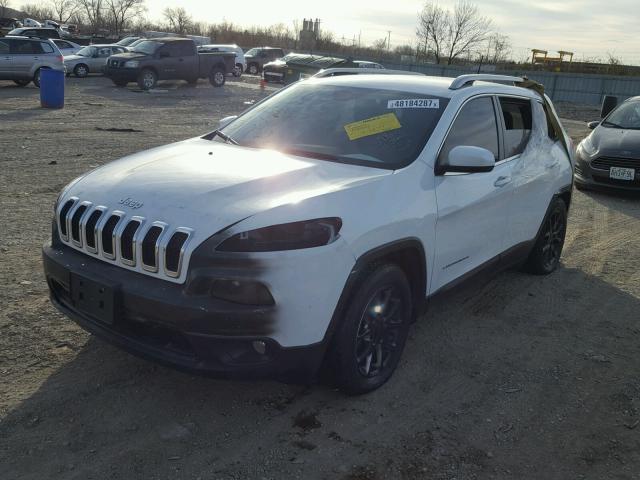 1C4PJLCB0HW535817 - 2017 JEEP CHEROKEE L WHITE photo 2