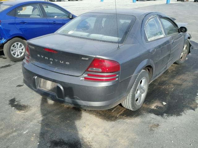 1B3EL56T94N170198 - 2004 DODGE STRATUS ES GRAY photo 4