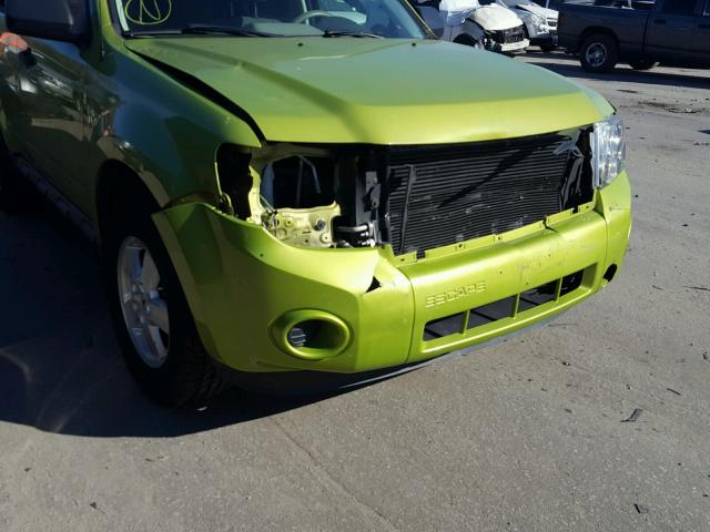 1FMCU0C70CKB63195 - 2012 FORD ESCAPE XLS GREEN photo 9