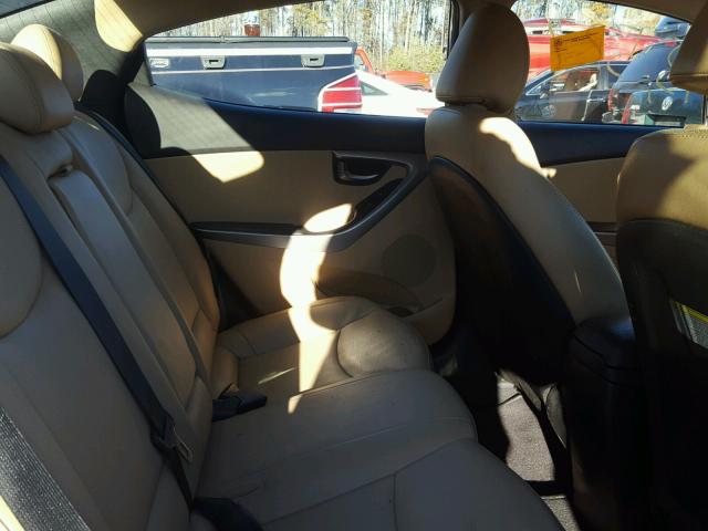 5NPDH4AE9DH164688 - 2013 HYUNDAI ELANTRA GL SILVER photo 6