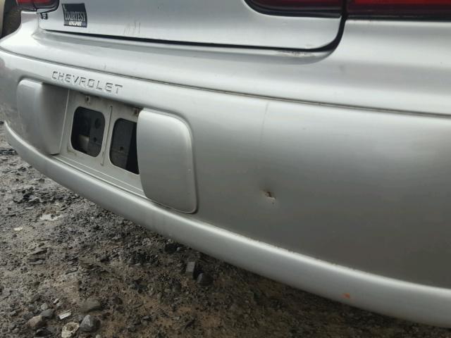 1G1NE52J42M530969 - 2002 CHEVROLET MALIBU LS 银色 照片 9