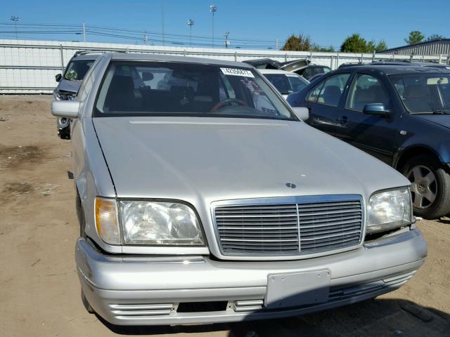 WDBGA32G9VA352842 - 1997 MERCEDES-BENZ S 320W SILVER photo 9