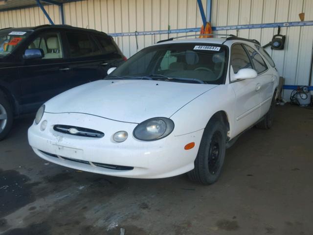 1FAFP57U8WG274970 - 1998 FORD TAURUS SE WHITE photo 2