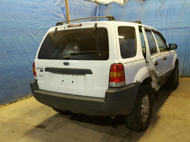 1FMYU93184DA09734 - 2004 FORD ESCAPE XLT WHITE photo 4