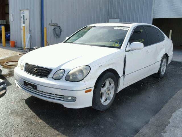 JT8BH68X1Y0022864 - 2000 LEXUS GS 400 WHITE photo 2