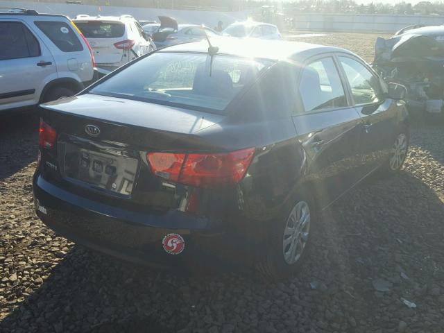 KNAFT4A2XC5608850 - 2012 KIA FORTE LX BLACK photo 4