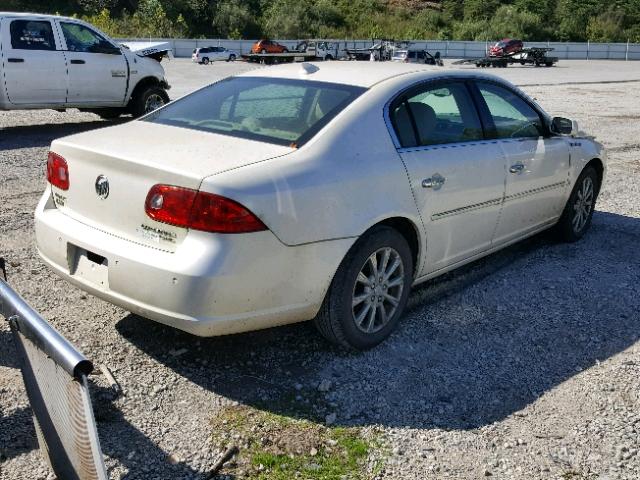 1G4HD57M39U111818 - 2009 BUICK LUCERNE CX WHITE photo 4