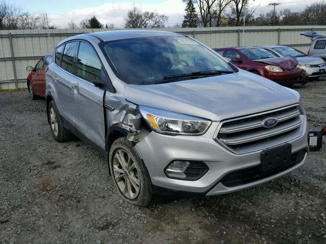 1FMCU9G9XHUB33648 - 2017 FORD ESCAPE SE SILVER photo 1