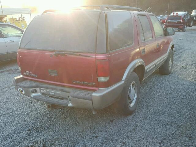 1GNDT13W9Y2317278 - 2000 CHEVROLET BLAZER BURGUNDY photo 4